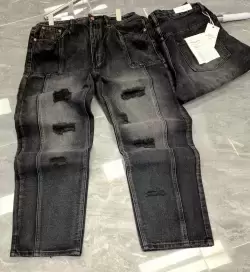 mens distressed denim jeans.8UUU