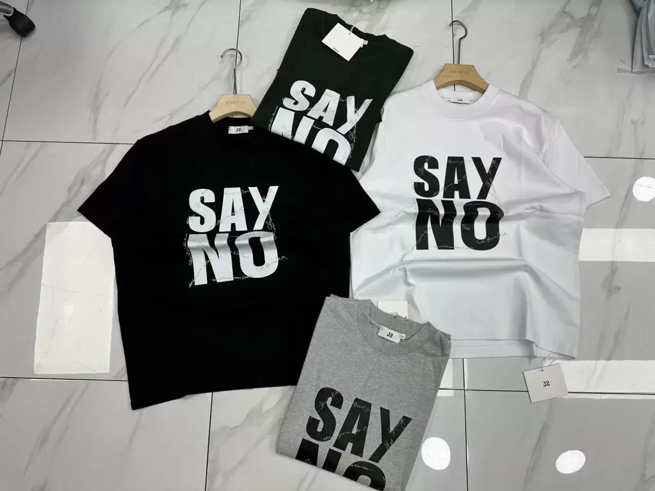 Heather Grey "SAY NO" Graphic Crew-Neck T-Shirt